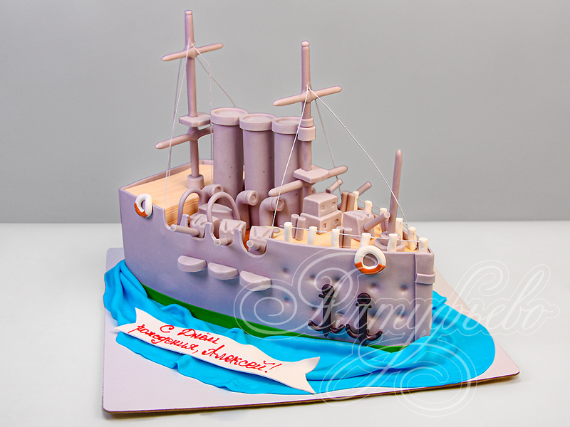 Торт в виде военного корабля для мужчины на день рождения