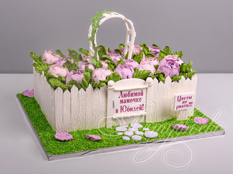 Торт "Мамины пионы" с цветами для женщины на день рождения