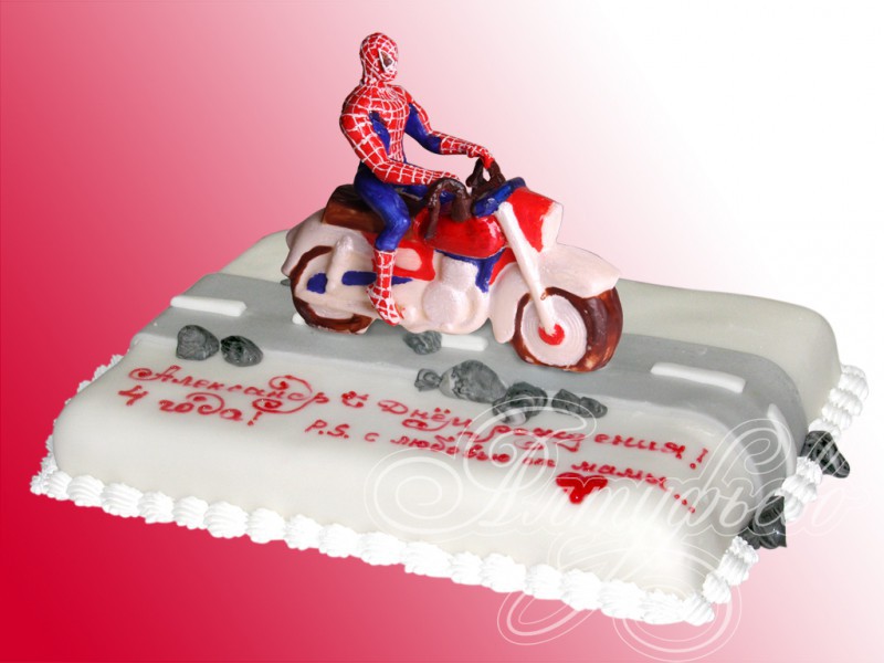 Торт«Человек-паукнамотоцикле»
