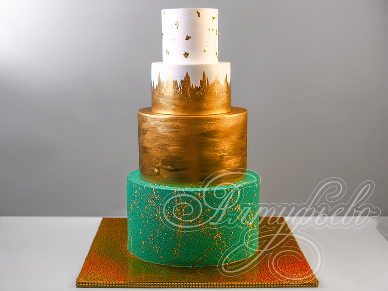 Свадебный торт зелено-золотой многоярусный с мастикой