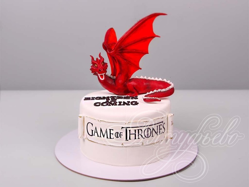 Торт с красным Драконом