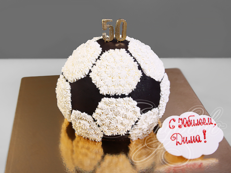 Торт в виде Футбольного мяча