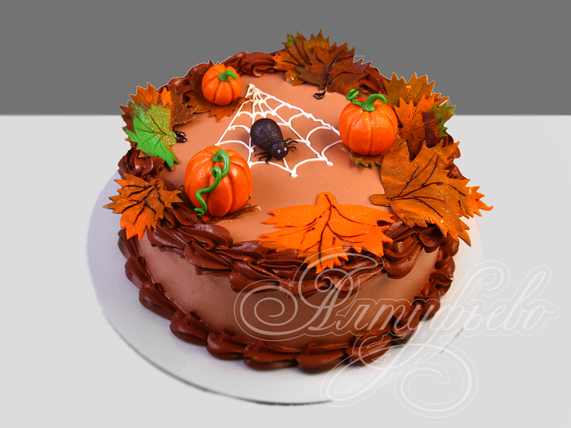 Осенний торт с листьями, паучком и тыковками кремовый без мастики