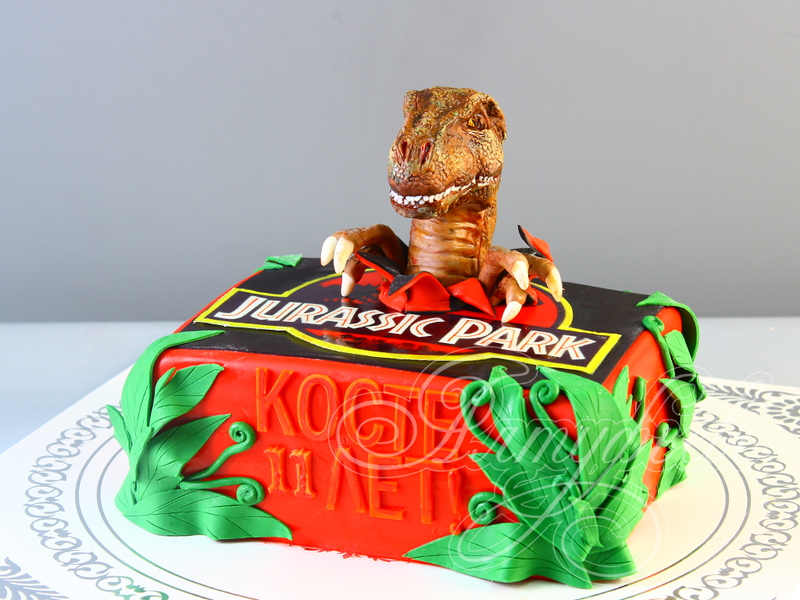 Торт динозавр из Парка Юрского периода