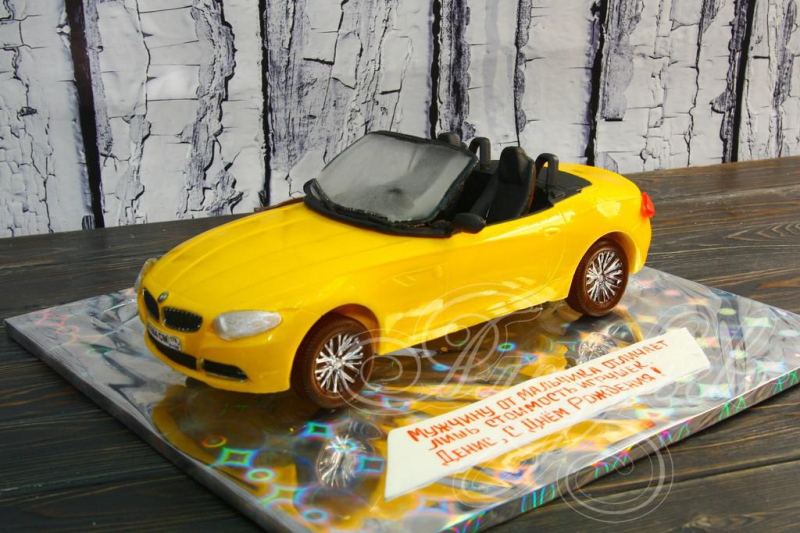 Торт машина желтый BMW Z4