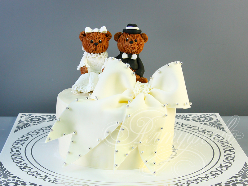 Торт«Свадебныемишки»