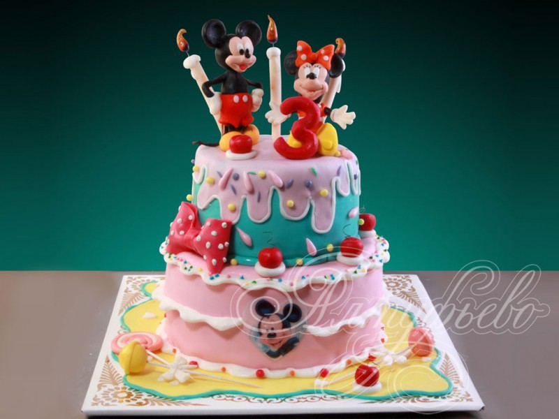 Детский торт «Микки и Мини поздравить спешат»