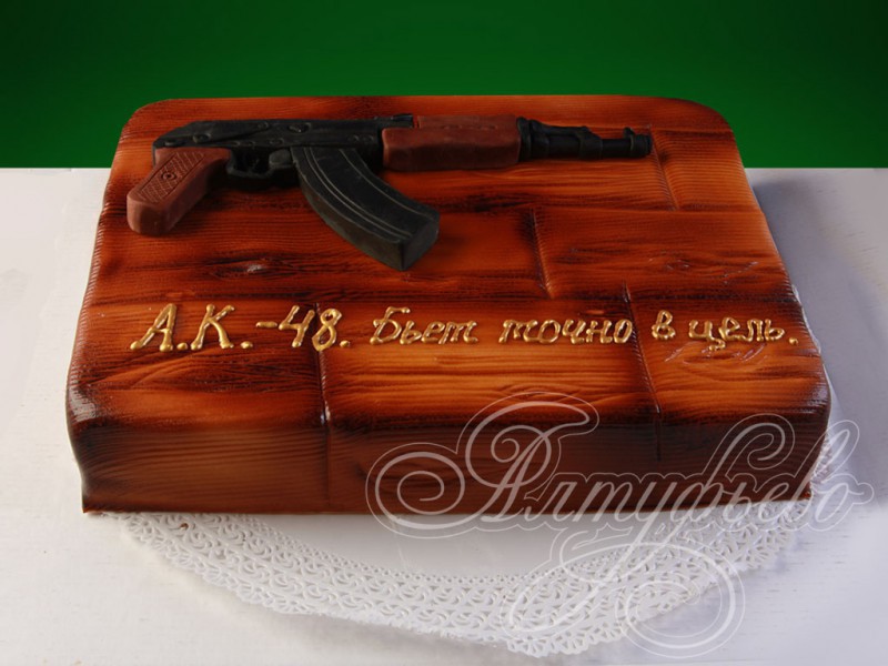 Подарочный торт «АК бьет точно в цель»