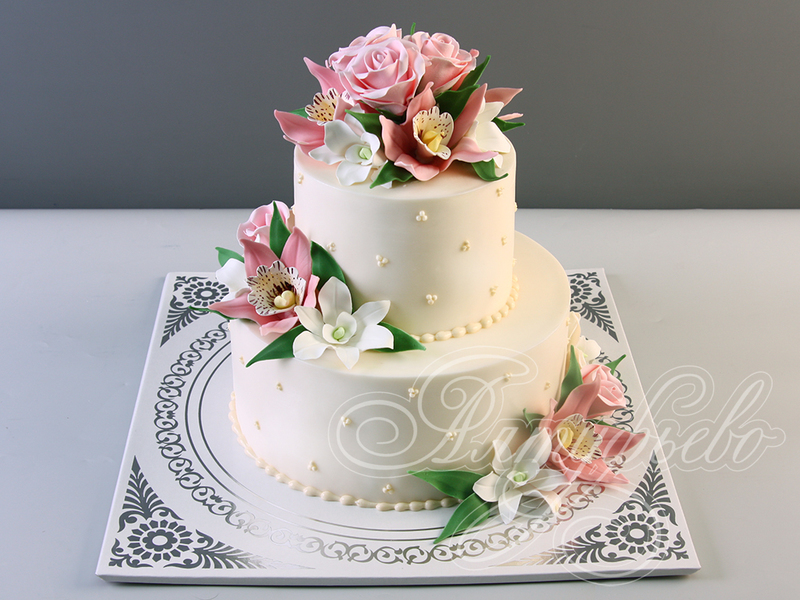 Торты «10» в категории «Свадебные торты с лилиями»