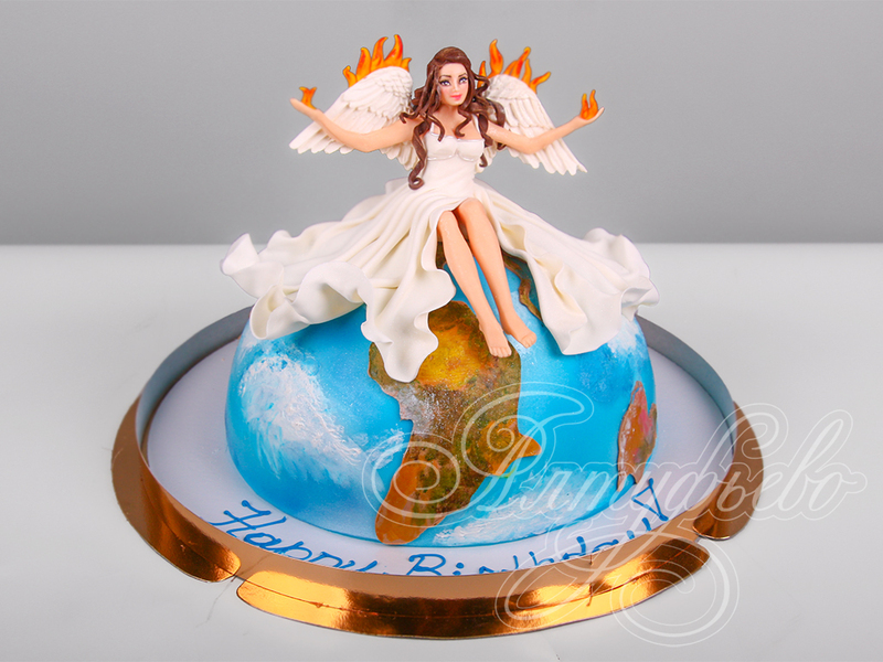Торт Планета Земля с девушкой-ангелом с фигуркой на день рождения