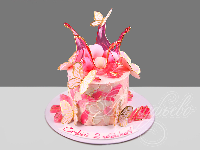 Торт с карамельной вазой и бабочками 2602622