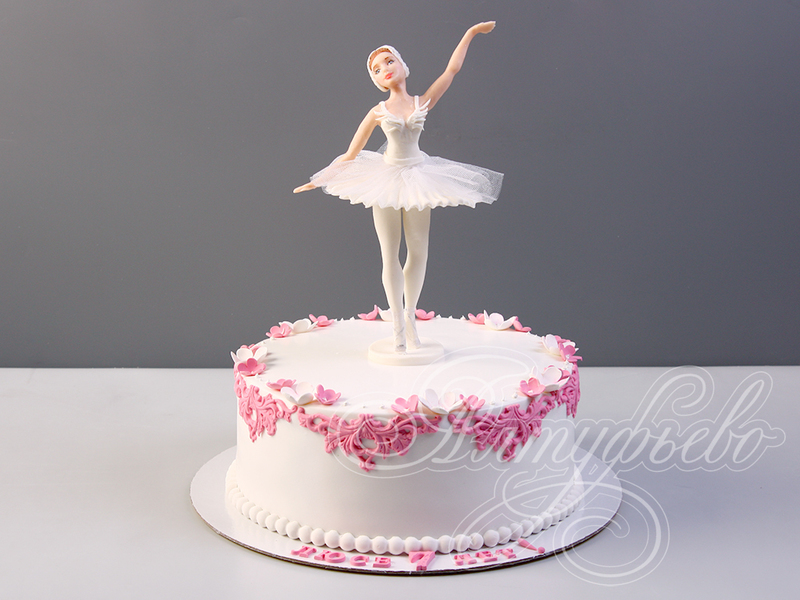 Торт с балериной на 7 лет