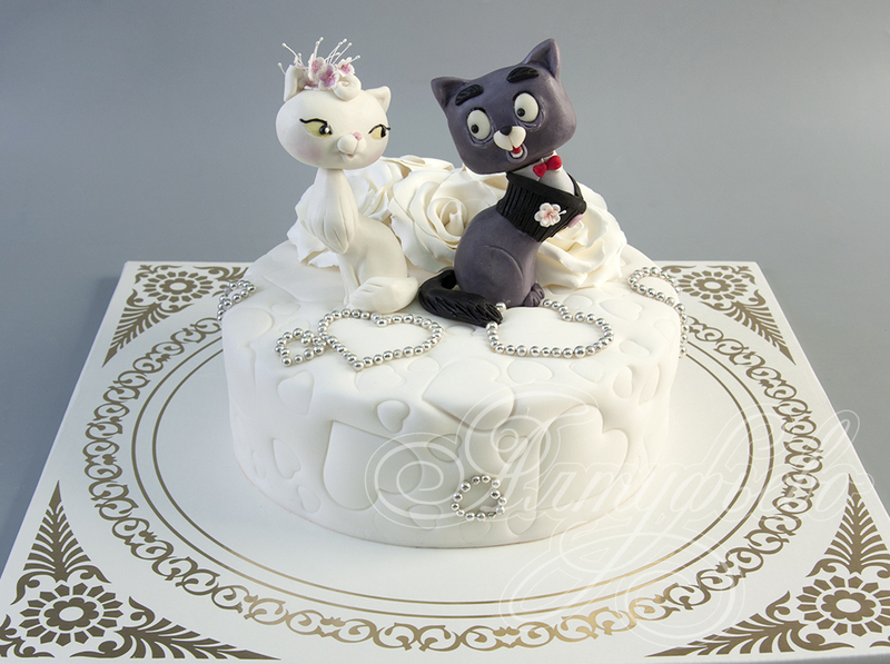 Белый свадебный торт 1504518