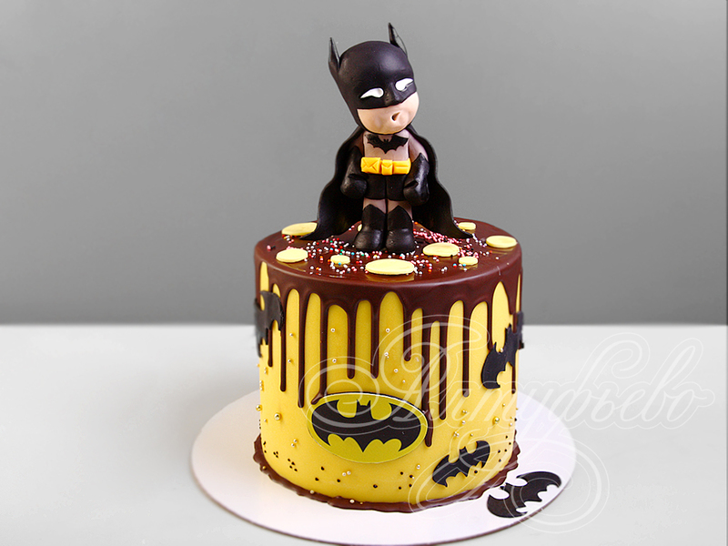 Торт Бэтмен на 5 лет