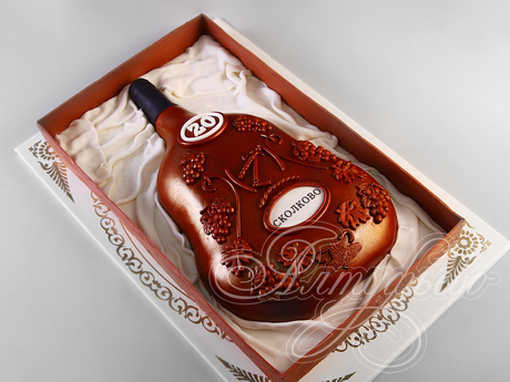 Торт бутылка коньяка Hennessy