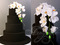 Черный свадебный с белыми орхидеями