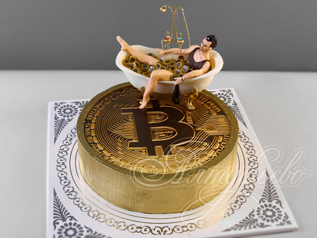 Торт Ванна с биткоинами для мужа