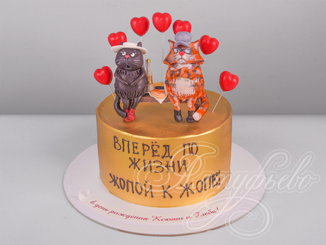 Смешной торт с котиками