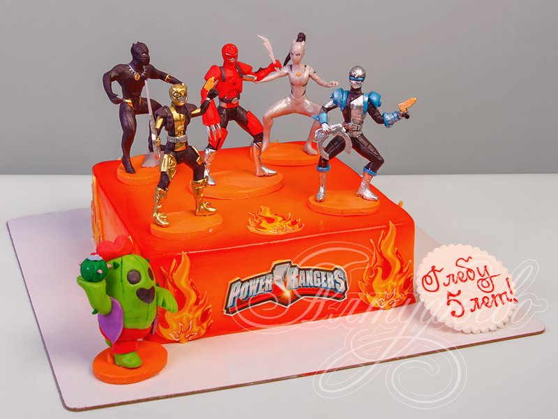 Детский торт Power Rangers для мальчика на день рождения на 5 лет одноярусный с фигурками
