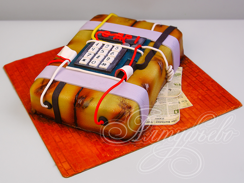 Торт Взрывчатка с проводами из Counter-Strike на день рождения