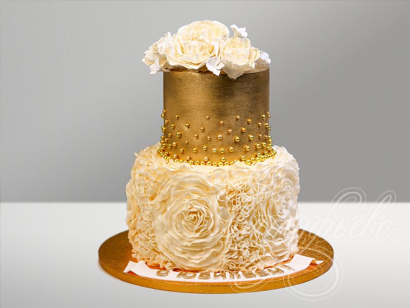 Торт с золотым декором 0401420