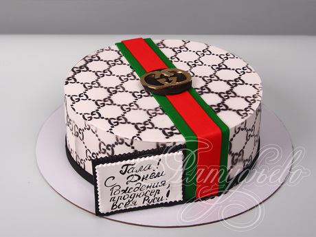 Торт Gucci для девушки
