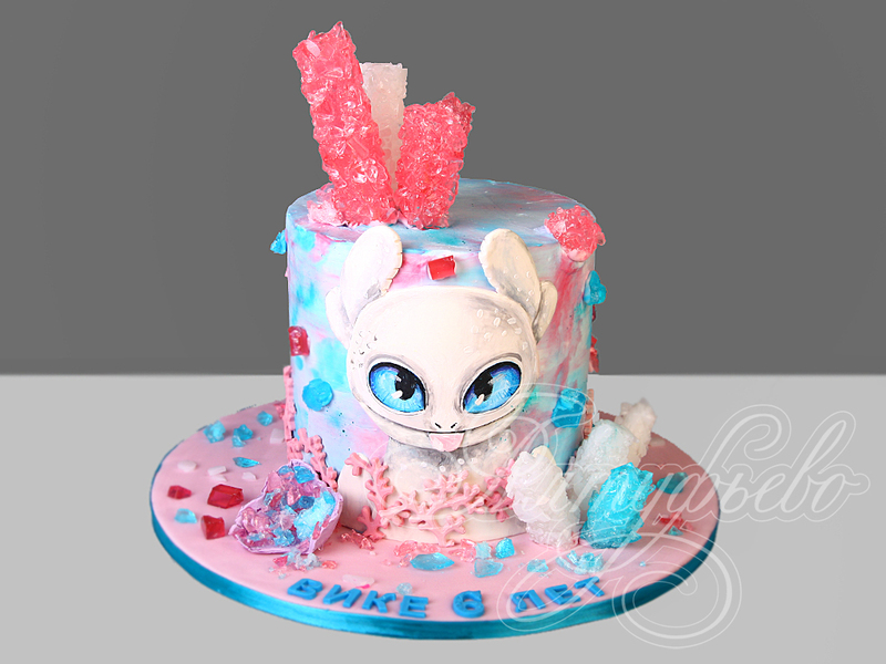 Детский торт девочке Белая Фурия на день рождения в 6 лет