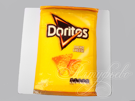 Торт "Пачка чипсов Doritos"
