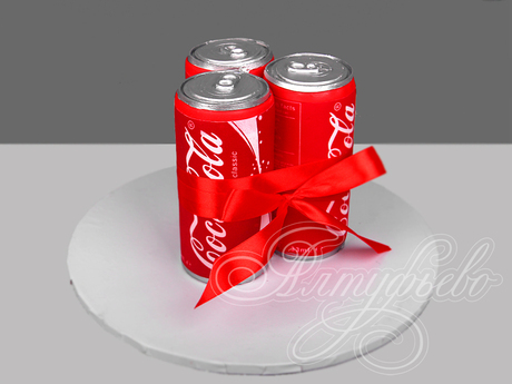 Торт Coca-Cola на 16 лет