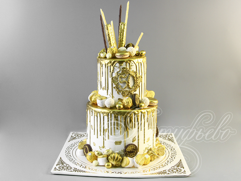 Торт с золотым декором 2804518