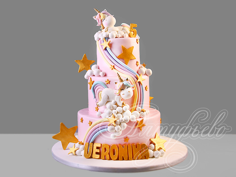 Детский торт для девочки с Единорогами на день рождения трехъярусный с мастикой