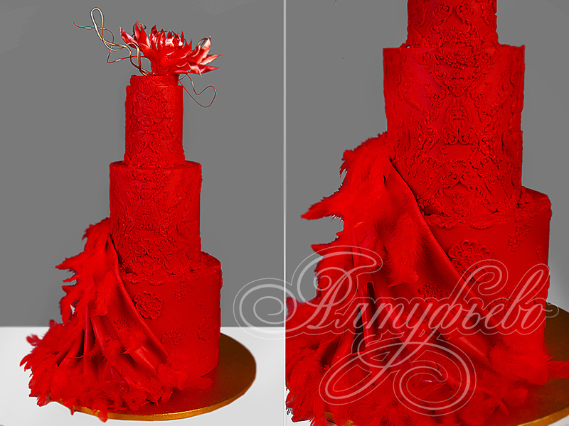 Красный VIP торт к юбилею трехъярусный