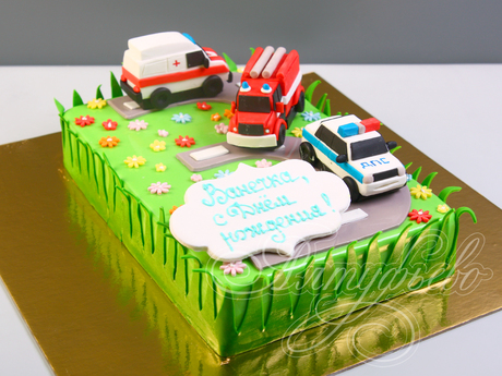 Торт с машинками на 3 года