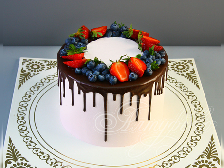 Торт для женщины
