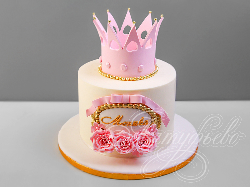 Нежный торт с короной для девочки
