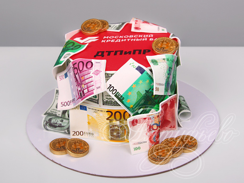 Торт с биткоинами, долларами и евро