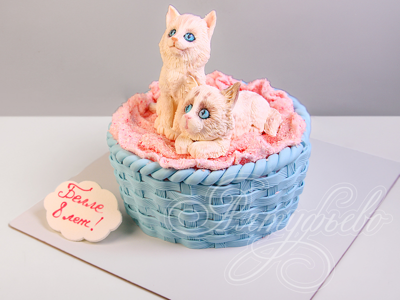 Детский торт с котятами девочке на день рождения одноярусный с мастикой