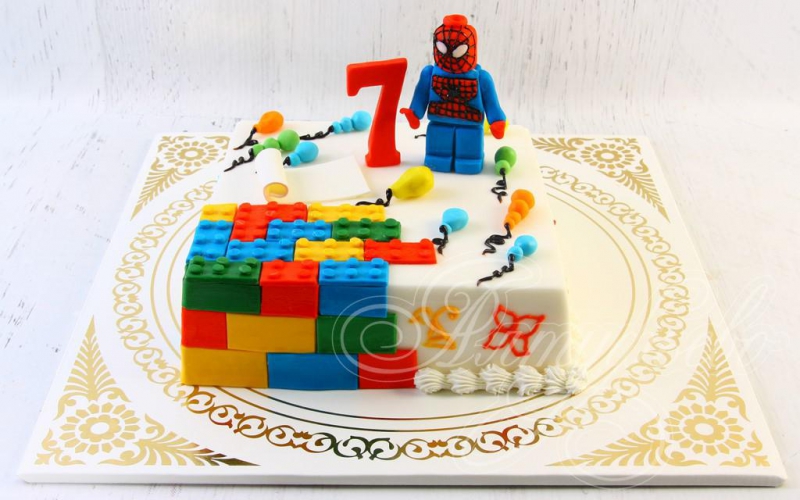 Торт Lego Человек-паук