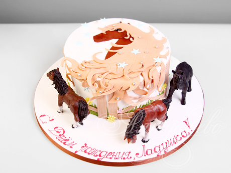Торт с Лошадками для девочки