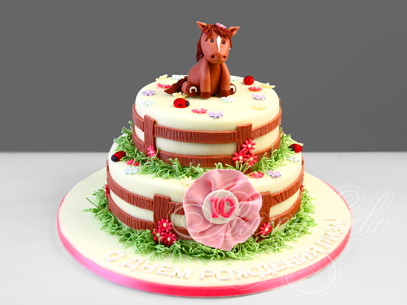 Детский торт на 10 лет для девочки с лошадкой на день рождения