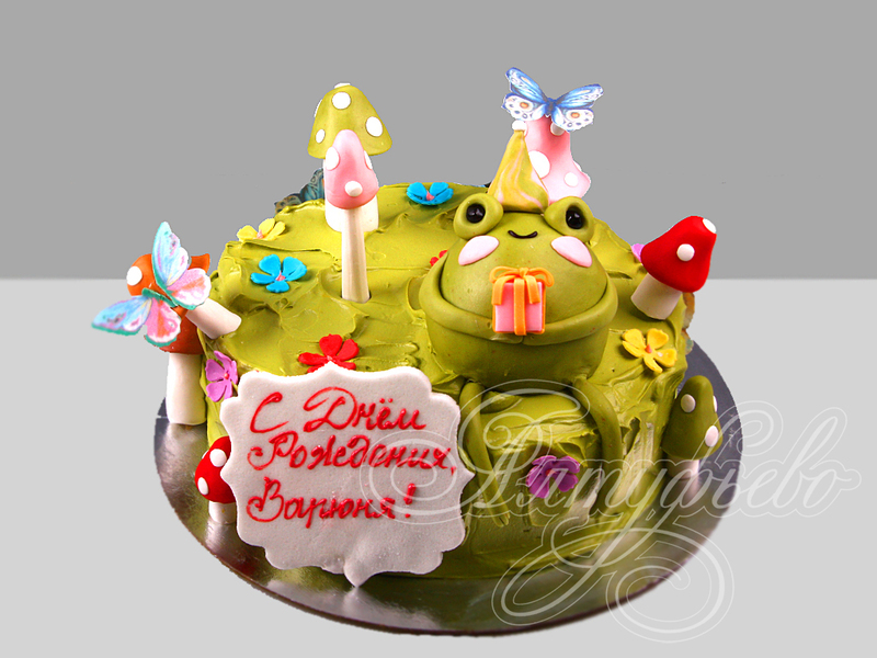 Торт с лягушкой, грибами и бабочками девочкам на день рождения без мастики