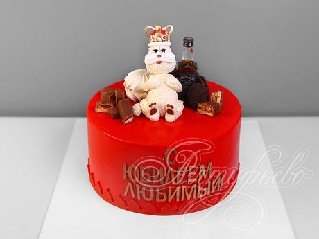 Кот в короне, виски и шоколад