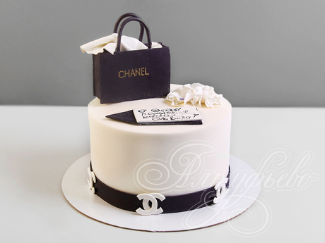 Торт с сумочкой Chanel