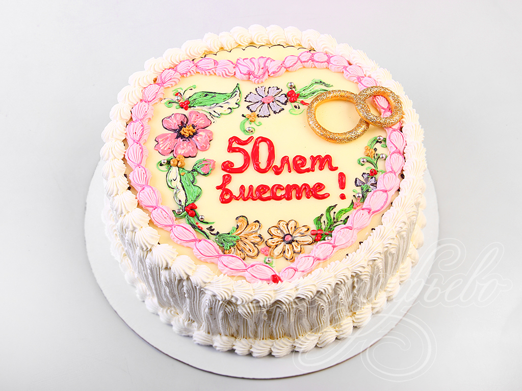 Свадебный торт с большими цветами из мастики