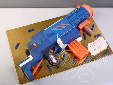 Торт бластер Nerf на 6 лет