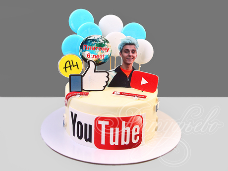 Торт Юному Блогеру на 6 лет