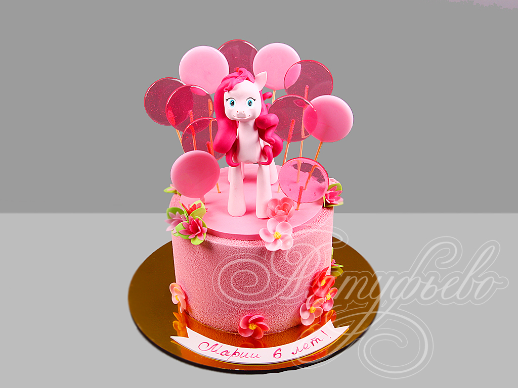 Розовый торт Пинки Пай 2406923 стоимостью 7 970 рублей - торты на заказ  ПРЕМИУМ-класса от КП «Алтуфьево»