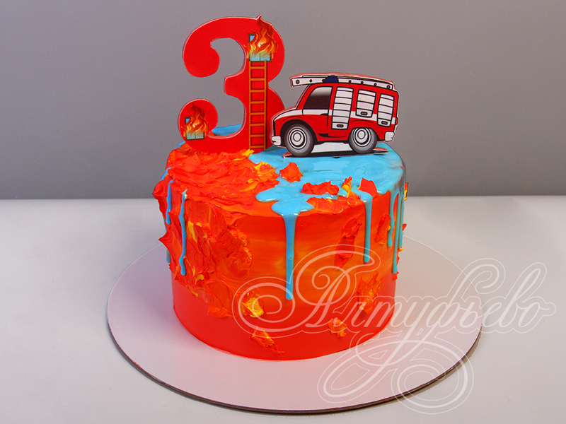 Торт Fireman Sam одноярусный без мастики с пожарной машиной на день рождения мальчика в 3 года