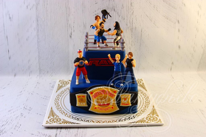 Торт WWE