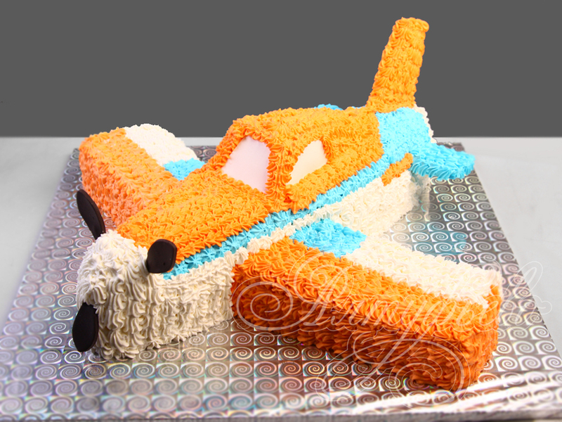 Торт на день рождения одноярусный кремовый со сливками